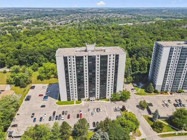 Additional image 44 of 35 Green Valley Dr Unit 402