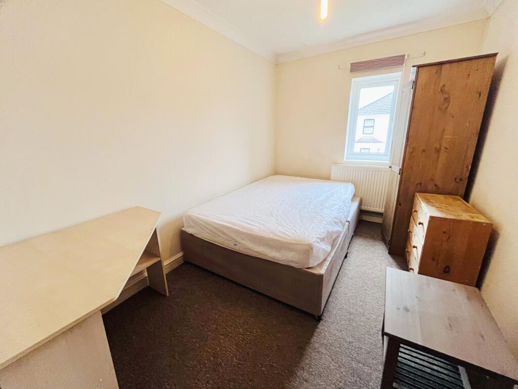 Additional image 11 of Malmesbury Park Road, Charminster, Bournemouth