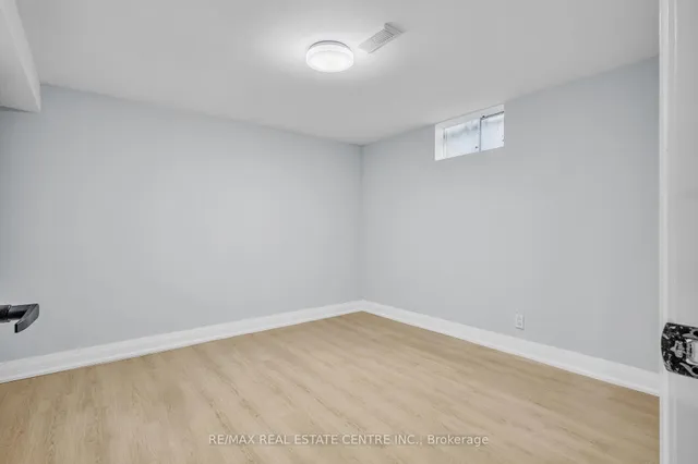 Additional image 27 of 84 Avalon Pl