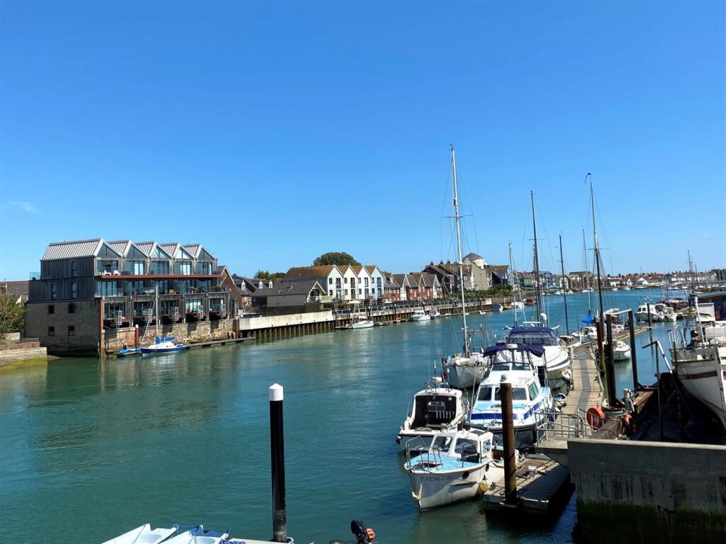 Additional image 2 of Surrey Street, Littlehampton