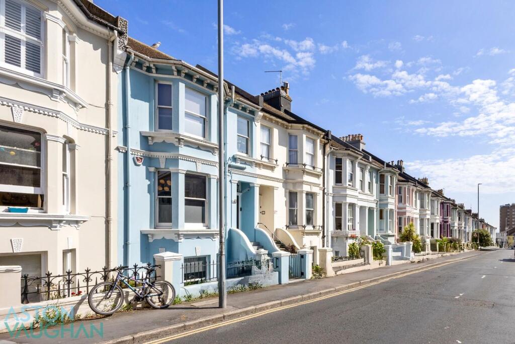 Additional image 25 of Queens Park Road
