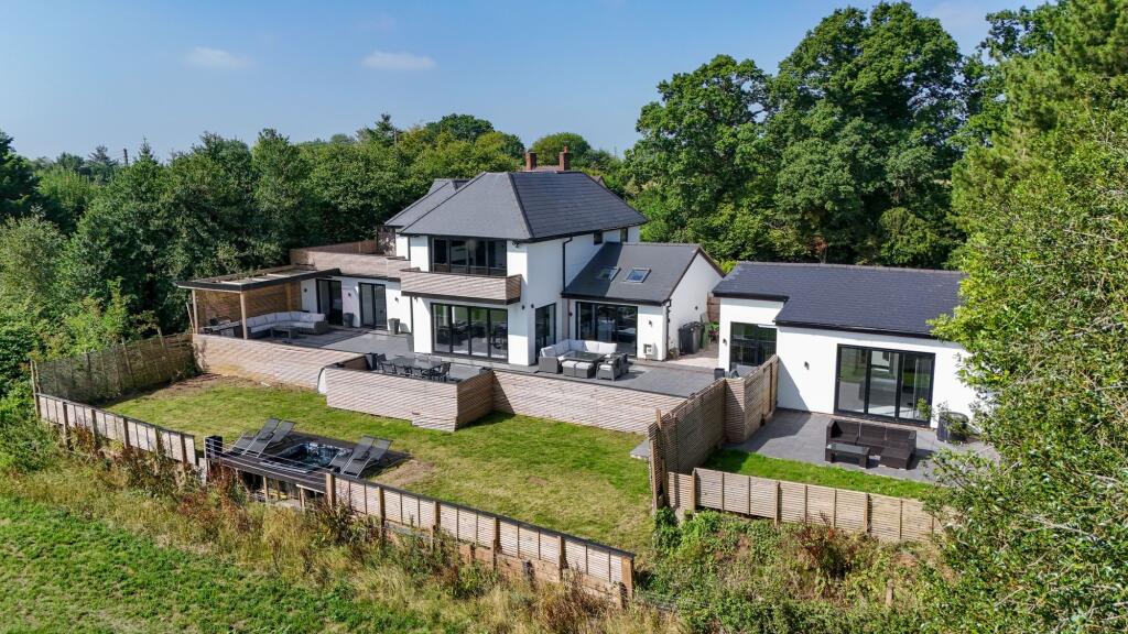 Additional image 27 of Stourbridge Road, Fairfield, B61