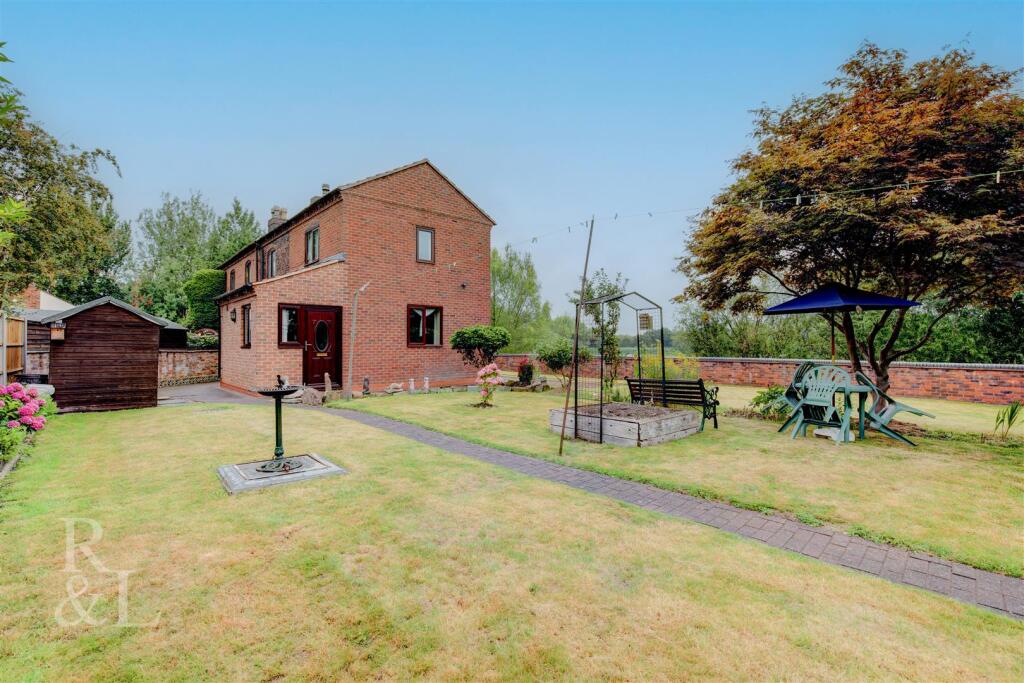 Additional image 4 of Canalside Cottages, Bodymoor Heath, Sutton Coldfield