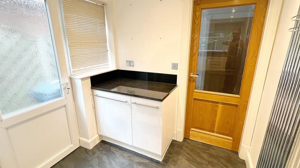 Additional image 13 of Claverdon Drive, Little Aston, Sutton Coldfield