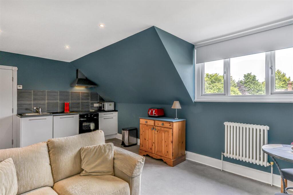 Additional image 31 of Berwick Road, Talbot Woods, Bournemouth