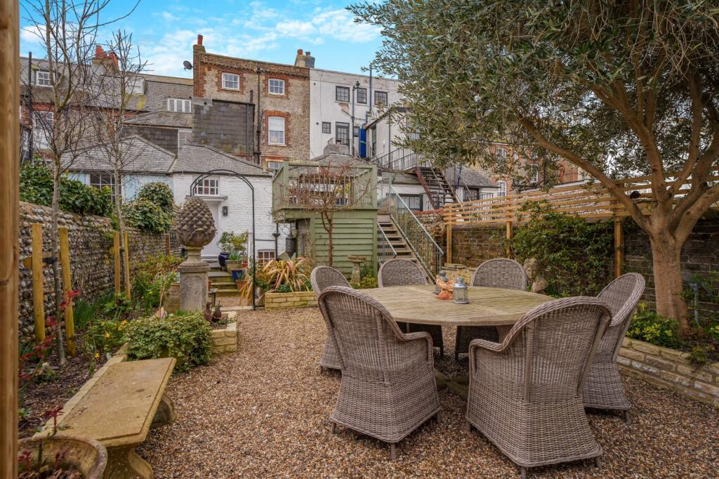 Additional image 5 of South Terrace, Littlehampton, West Sussex