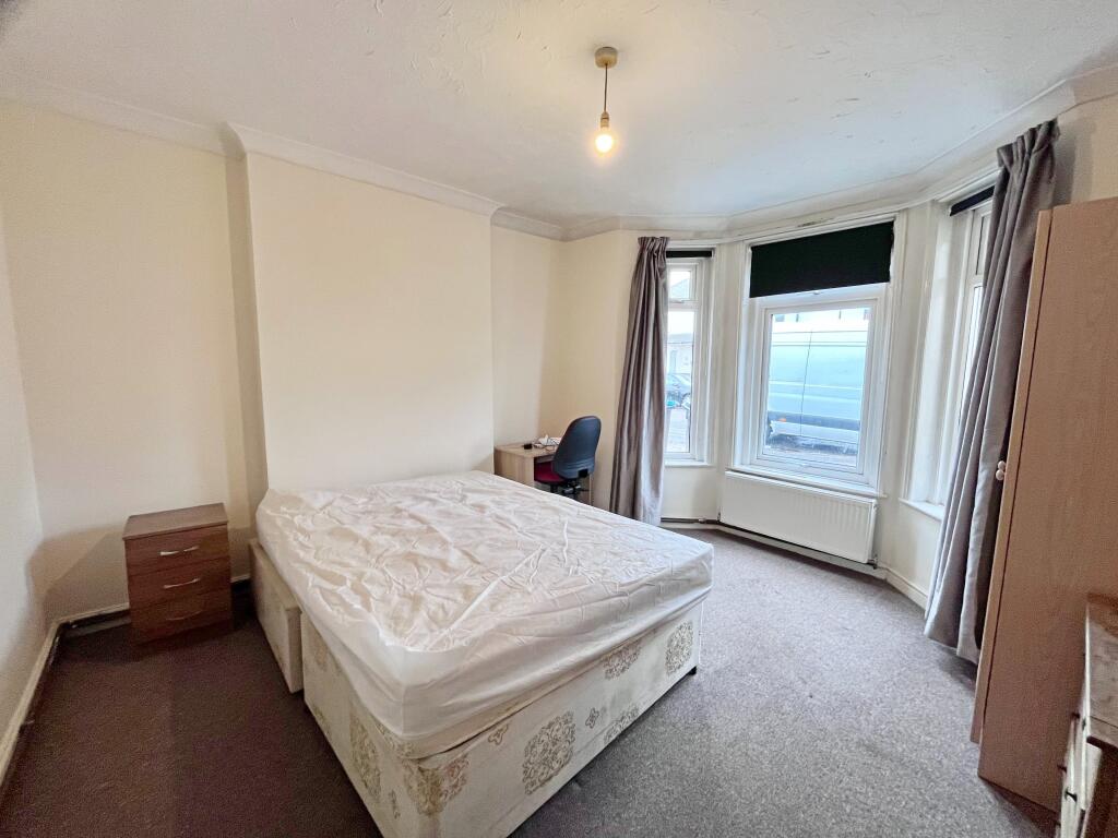 Additional image 6 of Malmesbury Park Road, Charminster, Bournemouth