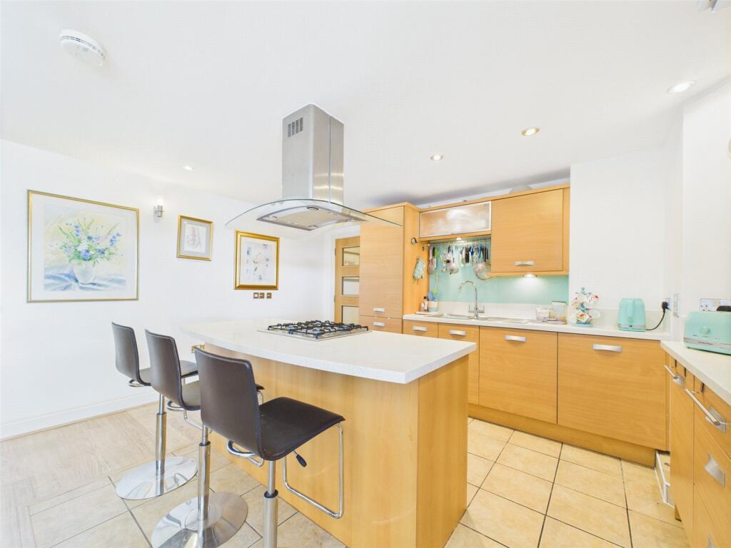 Additional image 4 of Boscombe Spa Road, Boscombe, Bournemouth, Dorset, BH5