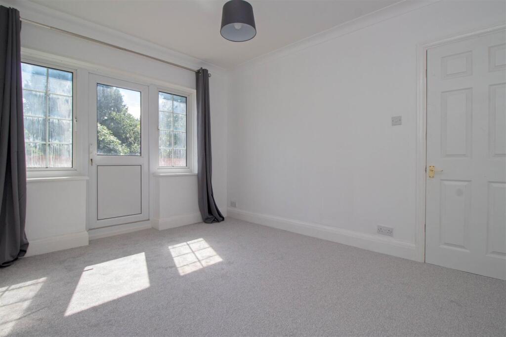 Additional image 14 of Hillside Way, Brighton, BN2