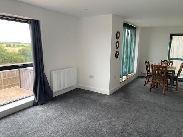 Additional image 22 of Loa Court, Macauley Drive