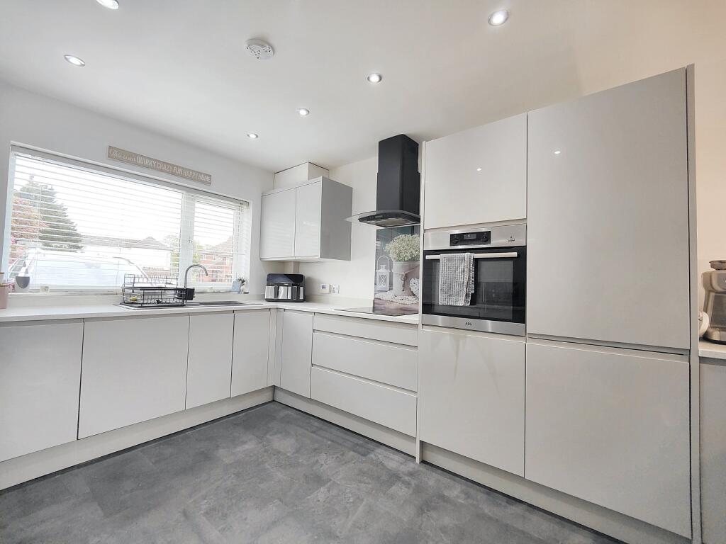 Additional image 7 of Swanley Close, Eastbourne