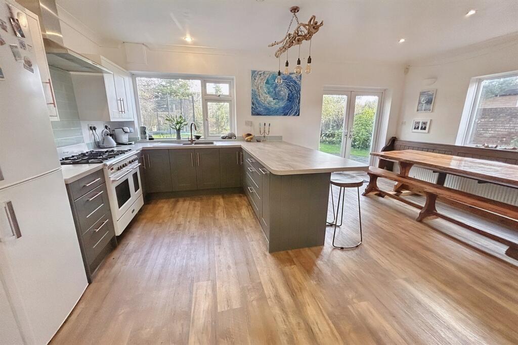 Additional image 2 of Wareham