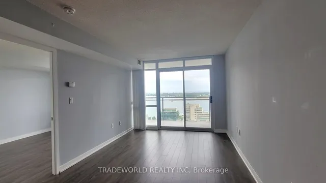 Additional image 3 of 15 Fort York Blvd Unit 2511