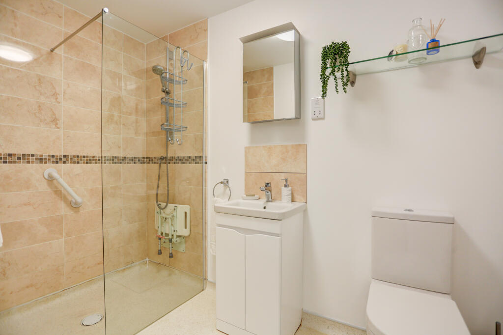 Additional image 32 of Marine Parade, Eastbourne, East Sussex, BN21