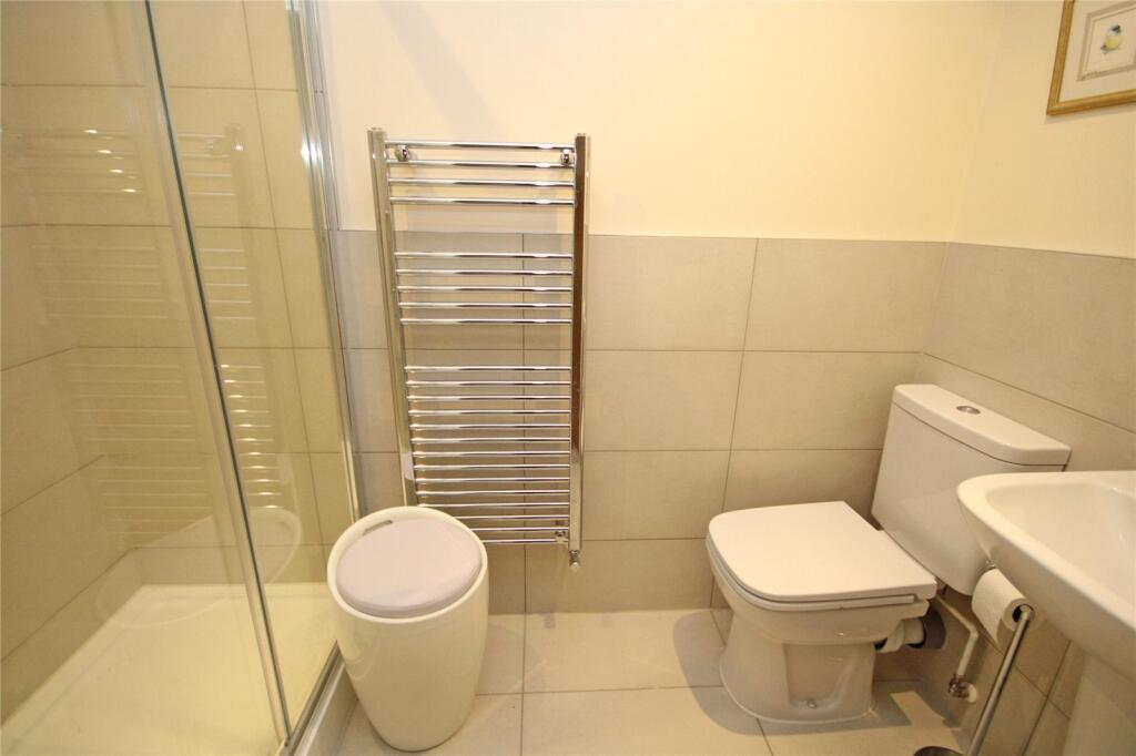 Additional image 8 of Mount Avenue, New Milton, Hampshire, BH25