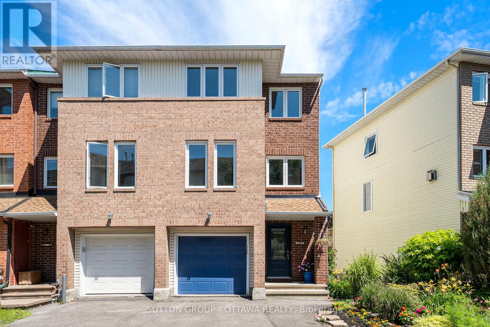 13 DRAYTON PRIVATE|Ottawa, Ontario K1K4R1