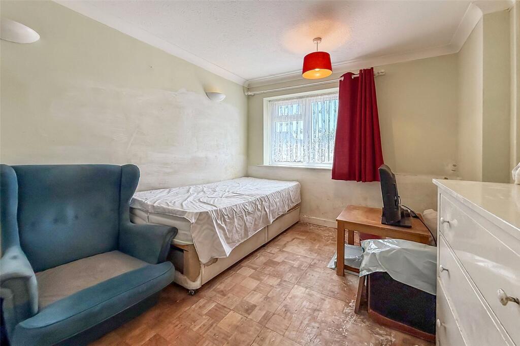 Additional image 11 of Oakcroft Gardens, Littlehampton, West Sussex