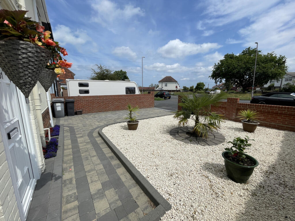 Additional image 5 of Leybourne Avenue, Bournemouth, BH10 6