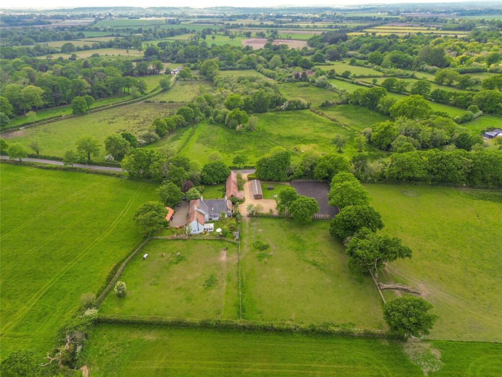 Additional image 45 of Shirley, Bransgore, Christchurch, Hampshire, BH23