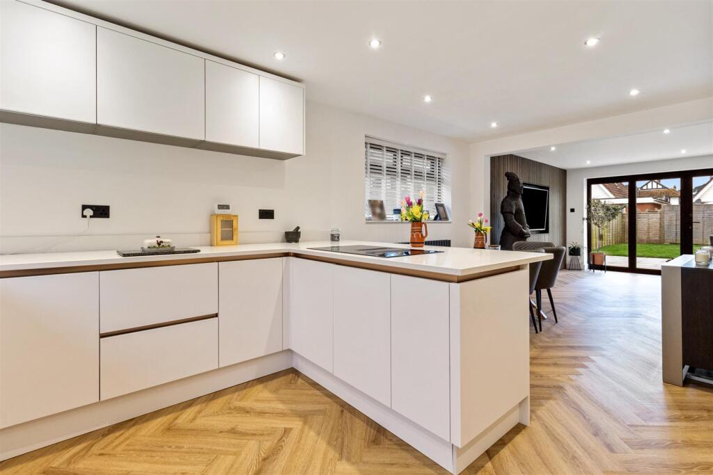 Additional image 2 of Maytree Close, Angmering, Littlehampton