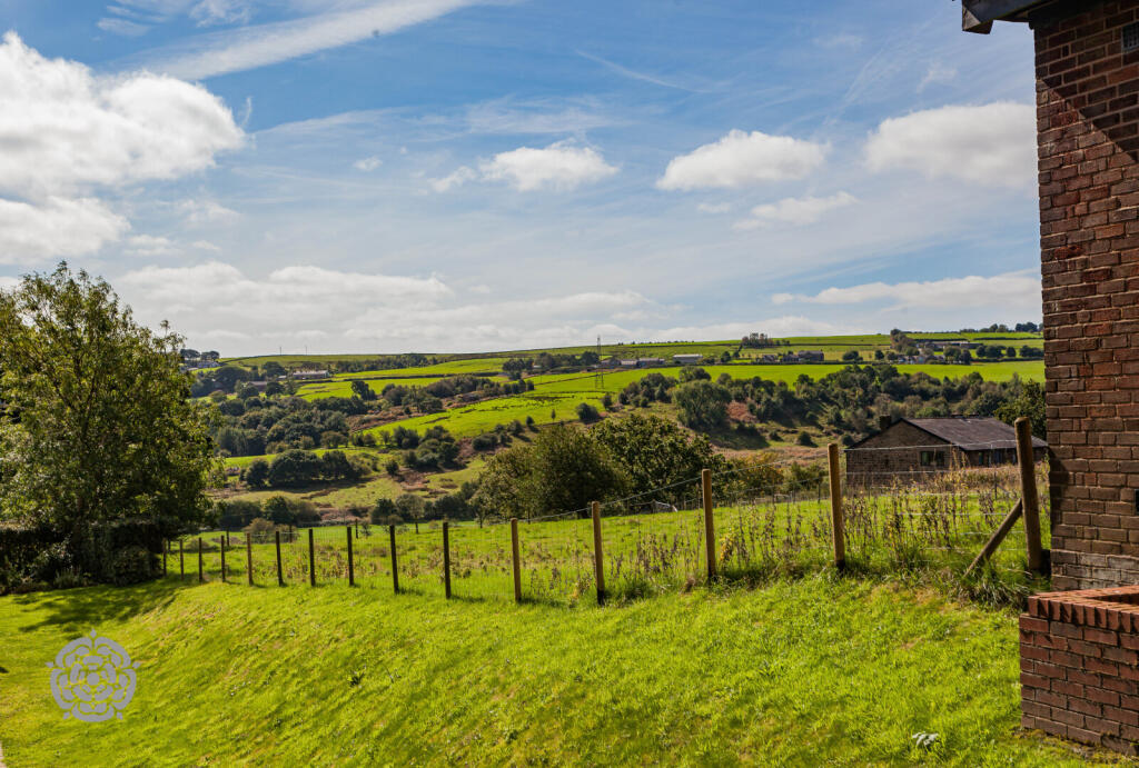 Additional image 4 of Kerry Hill, Hawkshaw, Bury, Greater Manchester, BL8 4GT