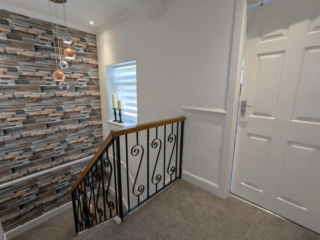 Additional image 8 of 12a, Chellow Lane Bradford, BD9 6AS