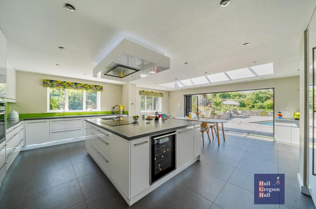 Additional image 4 of Bay Crescent, Swanage