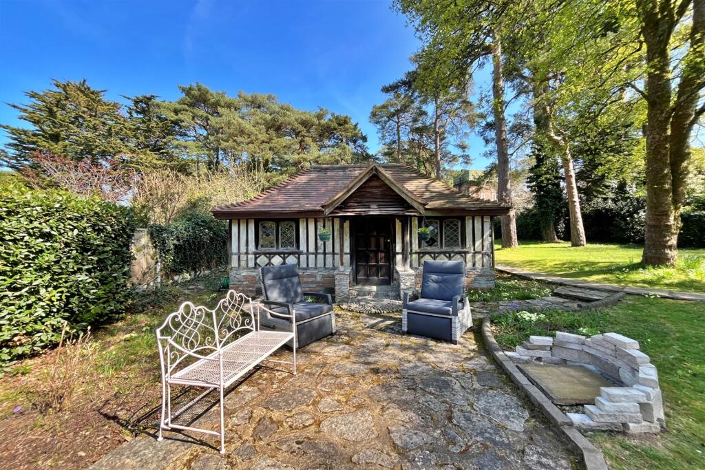 Additional image 27 of Broadstone