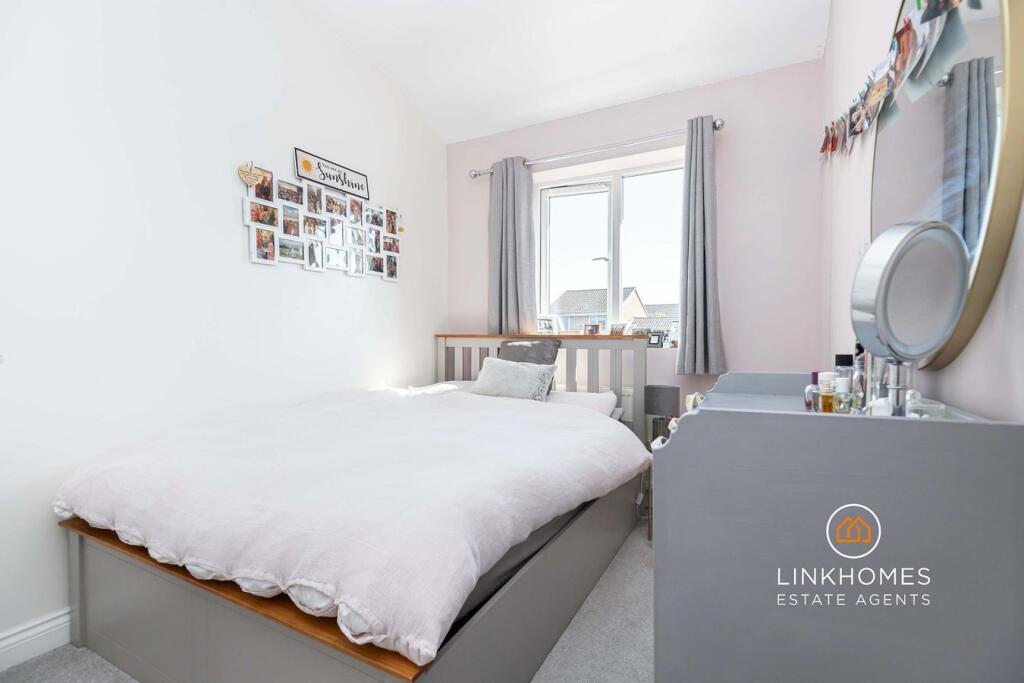 Additional image 4 of Chetnole Close, Poole, BH17