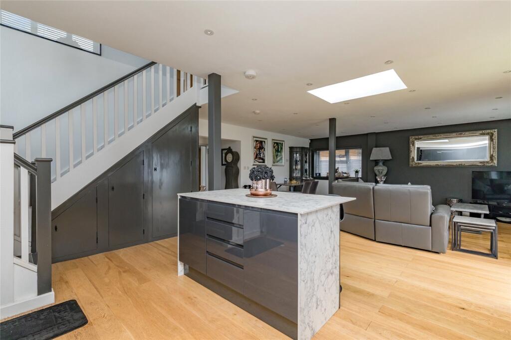 Additional image 23 of Brighton Road, Lancing, West Sussex, BN15