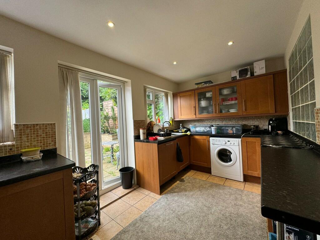 Additional image 3 of Pavilion Avenue, Smethwick, West Midlands, B67