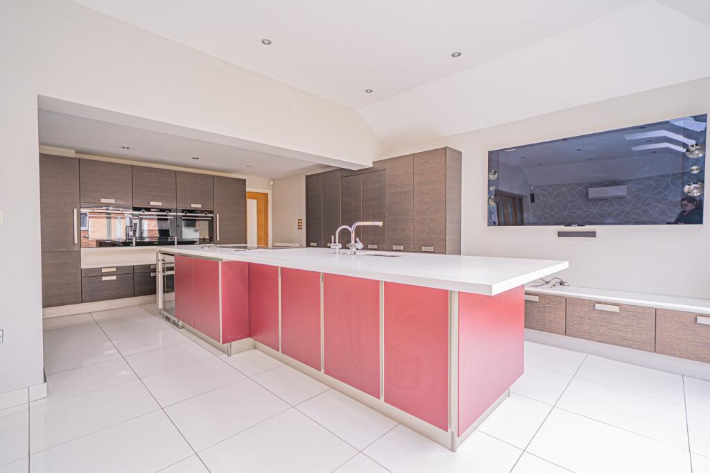 Additional image 30 of Whitford Drive, Shirley, B90