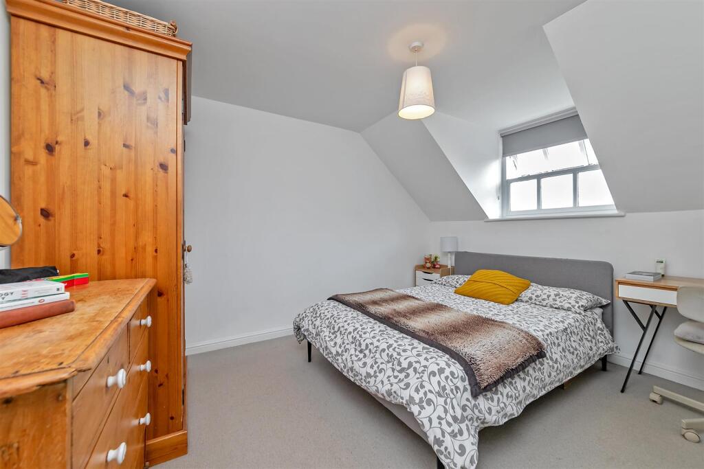 Additional image 12 of Goldsmiths Way, St. Albans