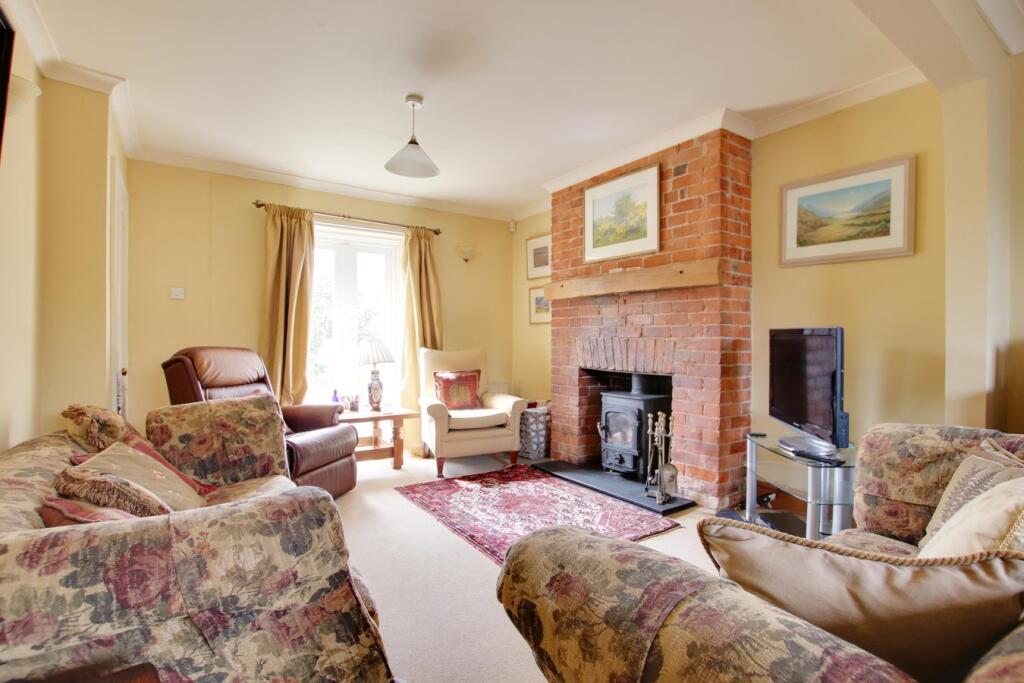 Additional image 21 of Tiptoe Road, Wootton, BH25