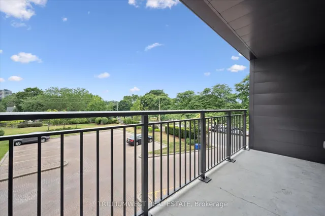 Additional image 24 of 51 David St Unit 206