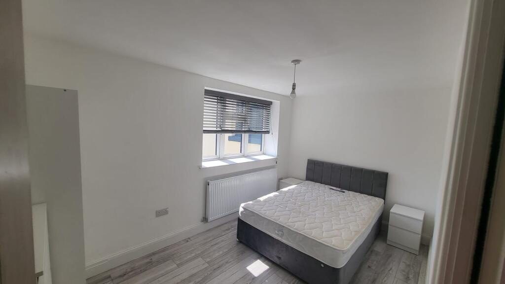 Additional image 6 of Flat , Woodfield House, Wash Lane, Bury