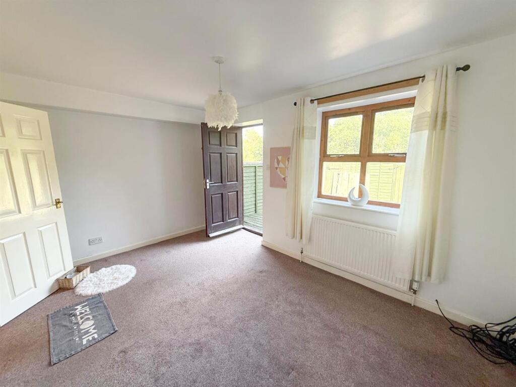 Additional image 2 of Marriners Walk, Keighley