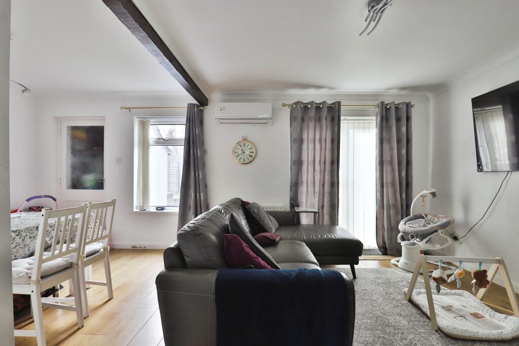 Additional image 2 of Swansbury Drive, TOWNSEND, Bournemouth, Dorset, BH8