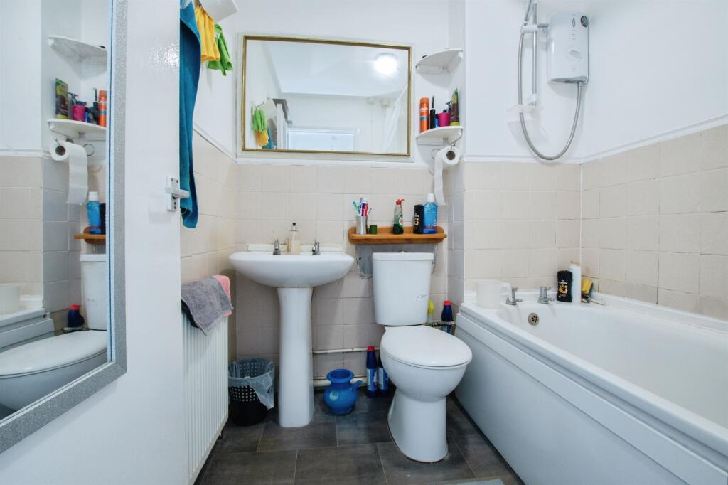 Additional image 10 of Trent Way, Ferndown