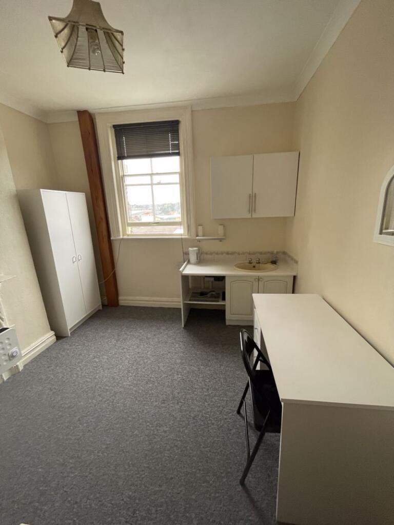 Additional image 2 of Furnished Room in Central Bournemouth