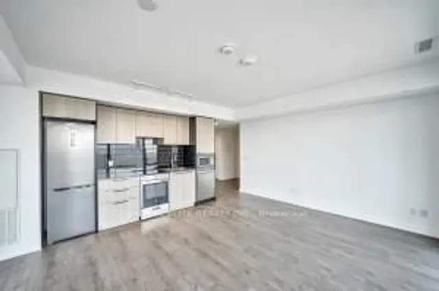 Additional image 13 of 501 Yonge St Unit 4902