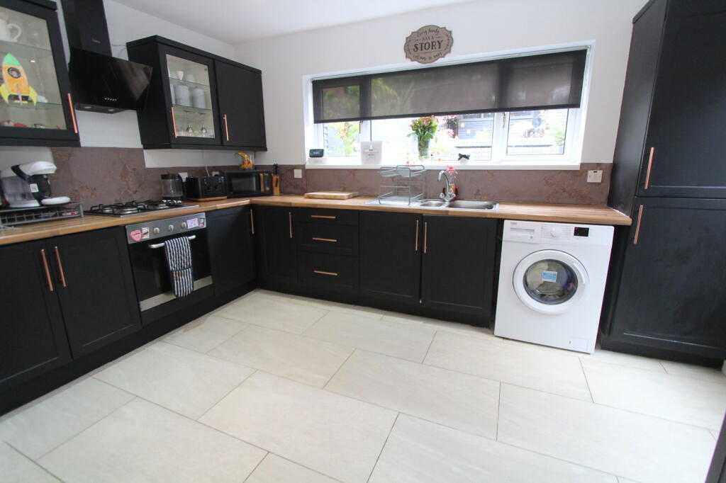 Additional image 23 of Pine Road, Tividale, Oldbury, B69 1TY