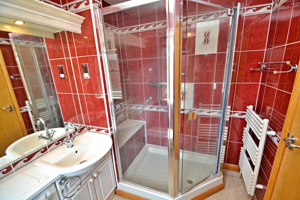 Additional image 12 of Ashley Cross