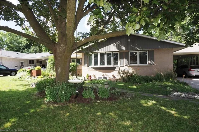 Additional image 3 of 218 Greenbrook Dr