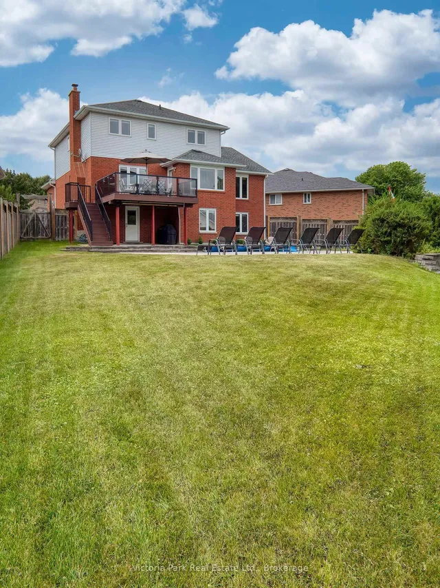 Additional image 42 of 44 Tami Crt