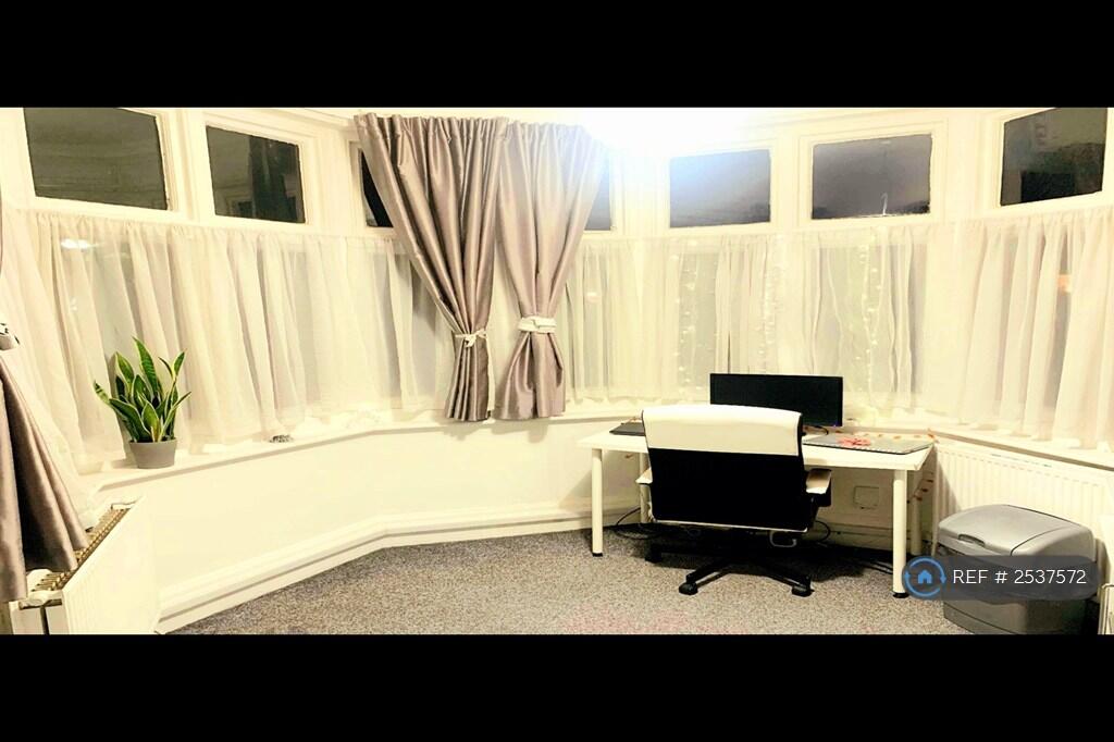 Additional image 9 of Queens Park Gardens, Bournemouth, BH8