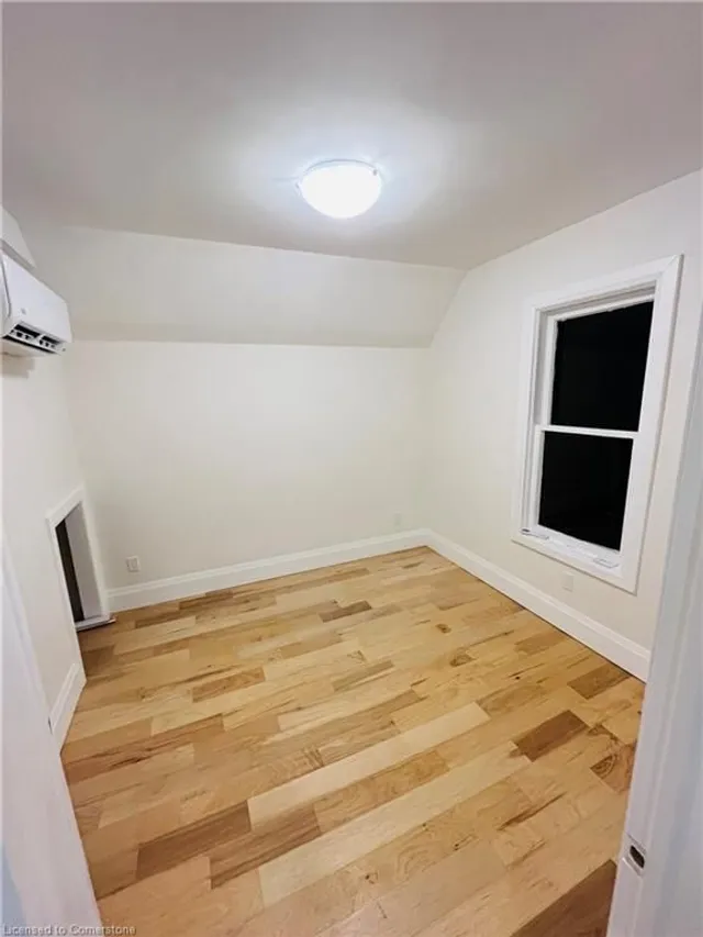 Additional image 6 of 44 Theresa St