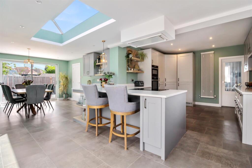 Additional image 3 of Beachside Close, Goring-By-Sea, Worthing