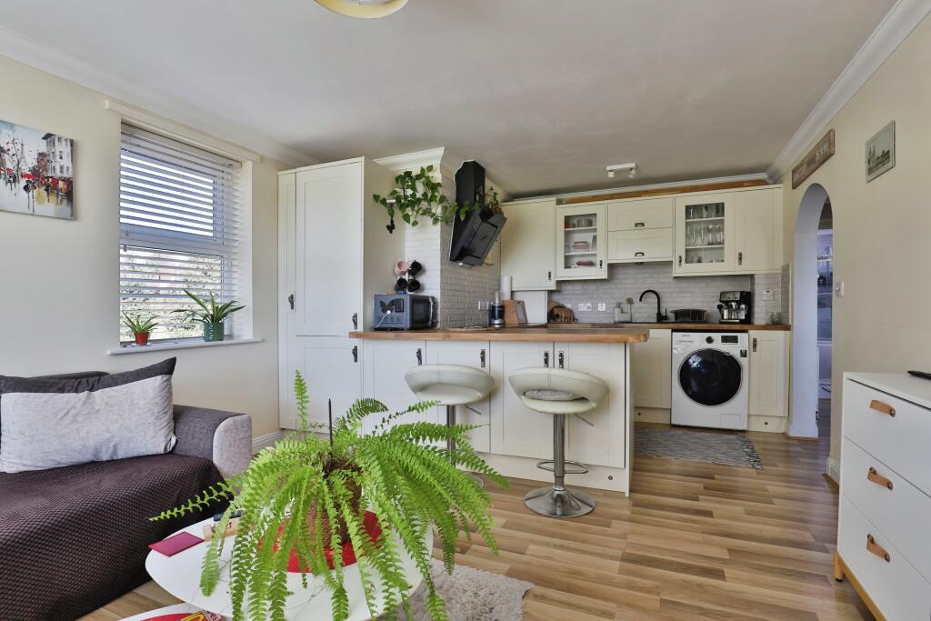 Additional image 13 of Kings Park Drive, BOURNEMOUTH, Dorset, BH7