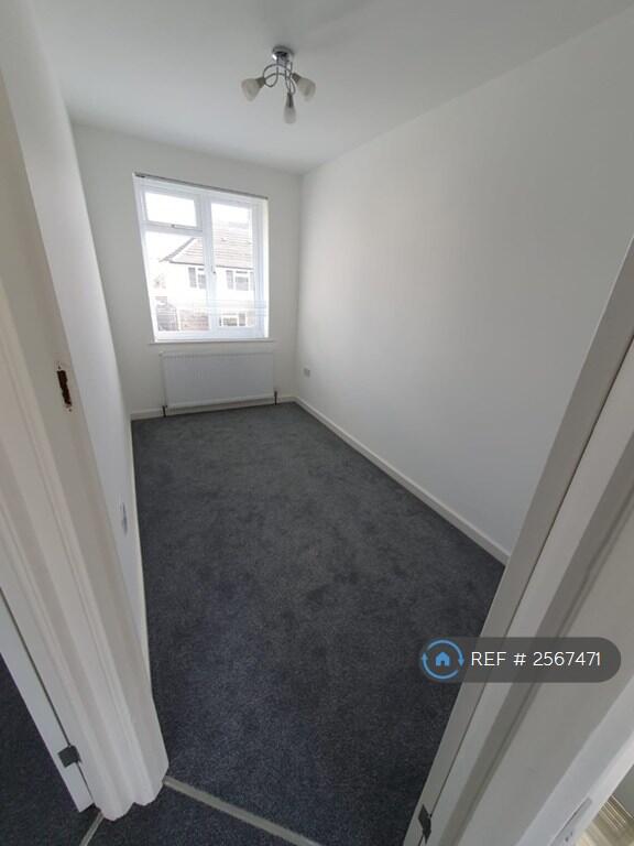 Additional image 8 of Hyde View Road, Harpenden, AL5